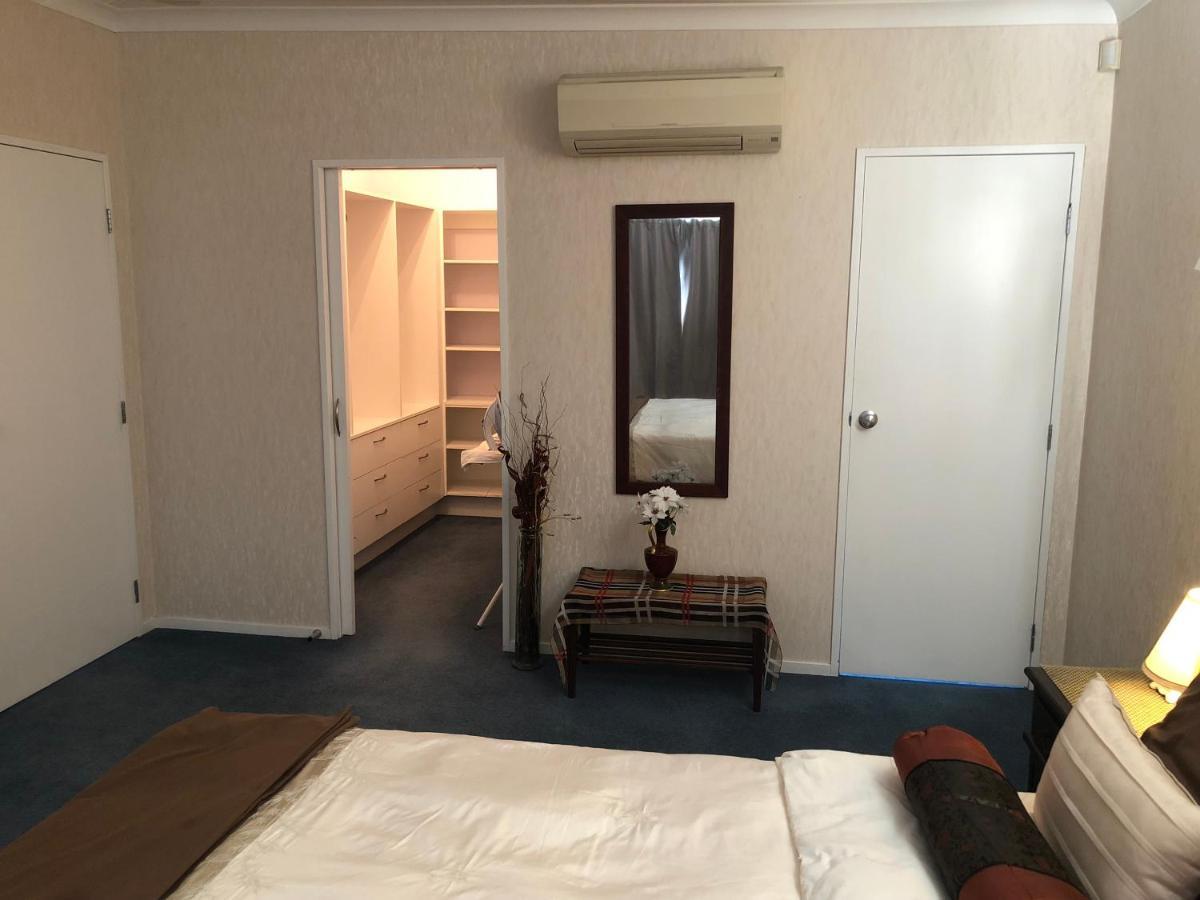 A Cozy Room With It'S Own Privacy アッパー・ハット エクステリア 写真